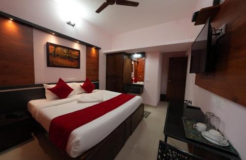Saravanampatty Hotel | Hotel Jothi Grand