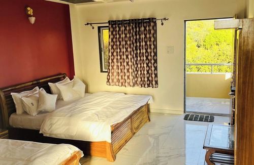 Medha Hotel | Hotel Kadam Palace