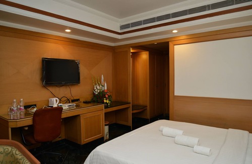 Kasarwadi Hotel | Hotel Kala Sagar