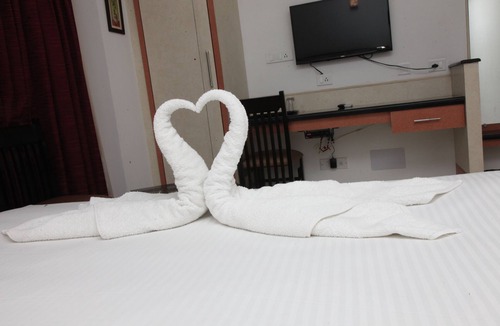 Salem Hotel | Hotel Karpagam International