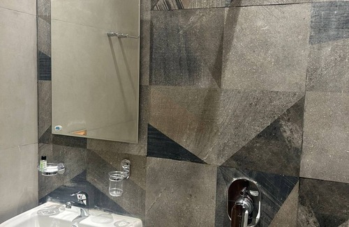 Kharar House | Hotel Katani Inn 3 Star Property Located at Manali to Chandigarh Highway.