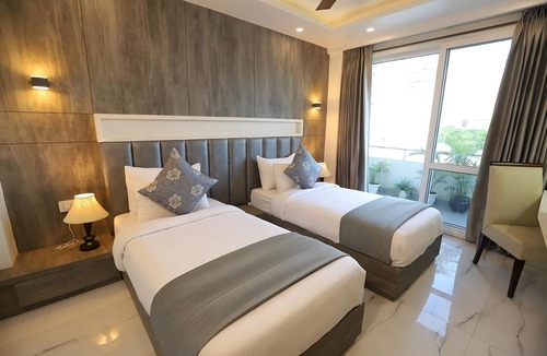 Gurugram Hotel | Hotel Keshav Residency - Medicity Gurugram, near Medanta Hospital