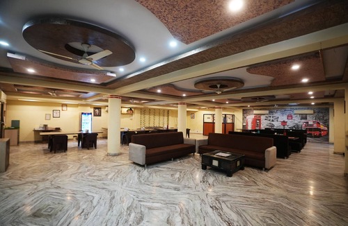 Central Area Hotel | Hotel Kingdom Palace