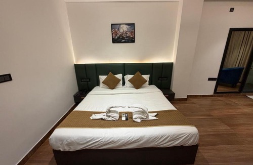 HBR Layout Hotel | Hotel Kingdom Suites Near Elements Mall, Manyata Tech