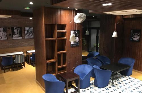 Raja Park Hotel | Hotel Kings Corner