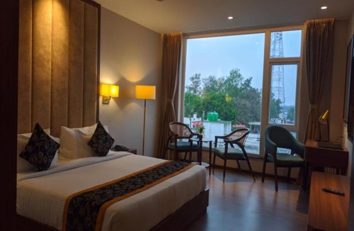 Raiganj Hotel | Hotel KLB Grand