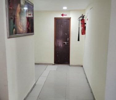 Vastrapur Hotel | Hotel Krishna Lake