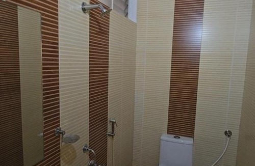 Srikalahasti Hotel | Hotel KSR Grand