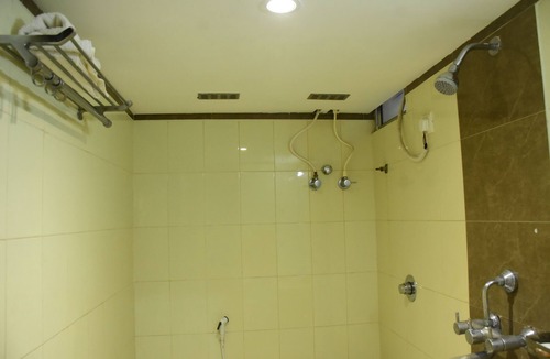 Madhupur Hotel | Hotel Kumar International