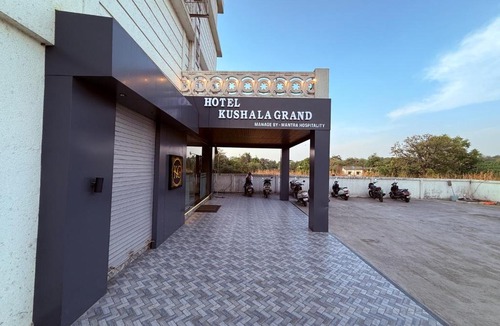 Amarnath Hotel | Hotel Kushala Grand, Dombivali
