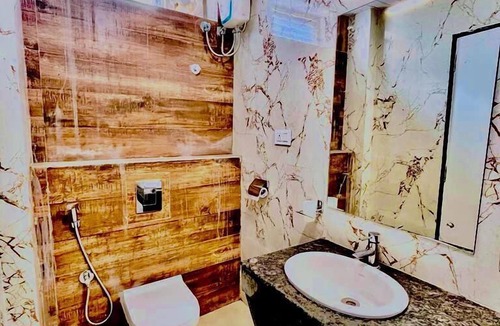 Shamshabad Hotel | Hotel Lake View Airport Zone