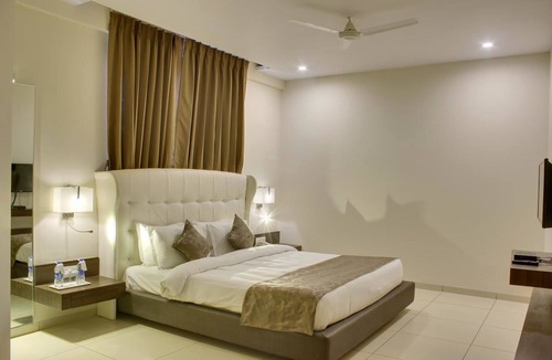 Saputara Hotel | Hotel Lakeview
