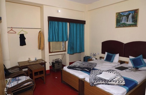 Patna Hotel | Hotel Laxmi Inn