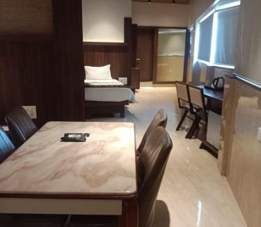 Thane West Hotel | Hotel Laxvas- The Business Hotel