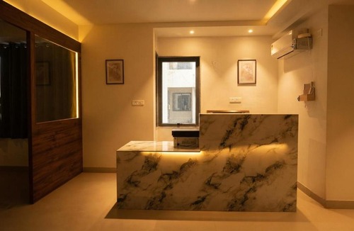 Jagatpura Hotel | Hotel Layover Stay