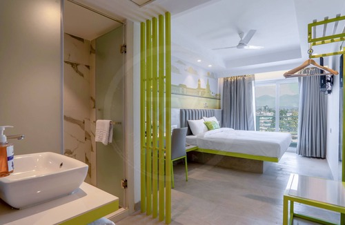 Dehradun Hotel | Hotel Le Roi Dehradun