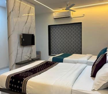 Nagpur Hotel | Hotel Legacy Inn