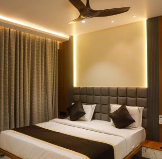 Dwaraka Nagar Hotel | Hotel Lemon Park