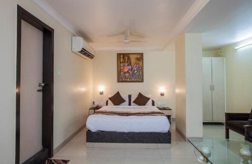 Khar Hotel | Hotel Linkway
