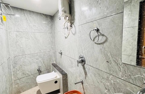 Thaltej Hotel | Hotel Long Stay