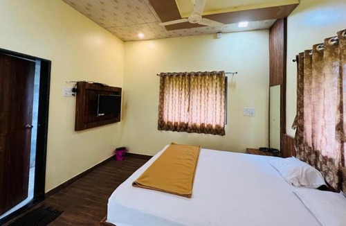 Kolhapur Hotel | Hotel Lords