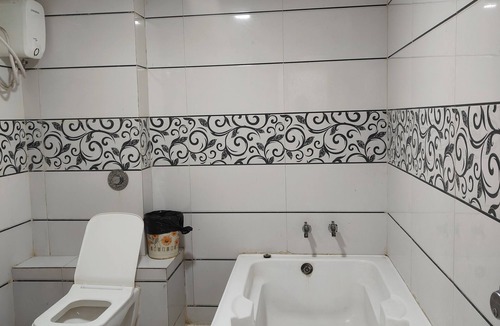 Vadodara Hotel | HOTEL LOTUS GOLD