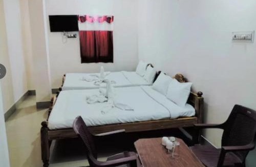Deoghar Hotel | Hotel Luxury Heaven
