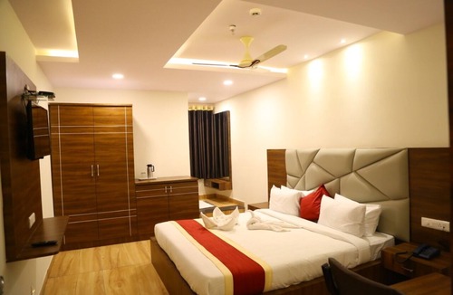 Vanasthalipuram Hotel | Hotel M Grand