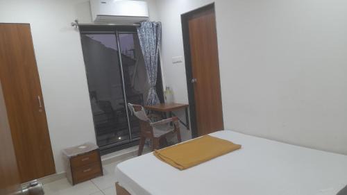 Rajkot Hotel | Hotel Madhav Shankar