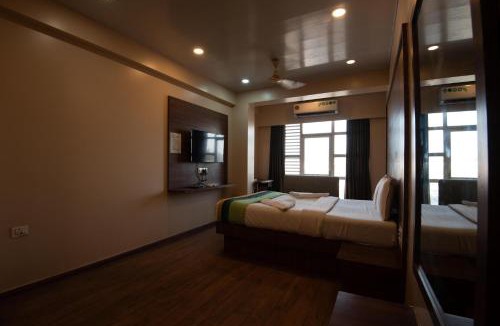 Bhiwandi Hotel | Hotel Mahadev Residency - Dapode, Bhiwandi