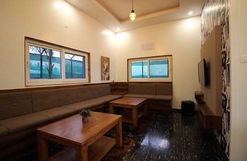Loni Kalbhor Hotel | Hotel Majestique pune