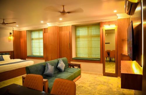 Thalassery Hotel | Hotel Manal Suites