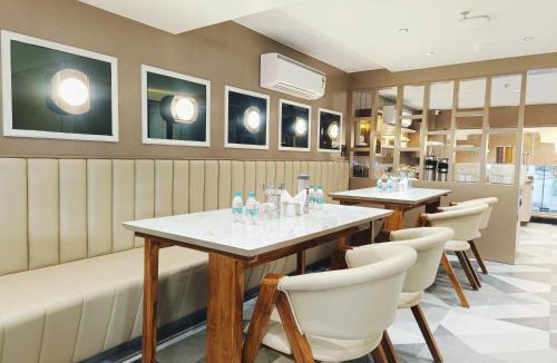 Surat Hotel | Hotel Maskan, Surat