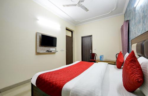 Mahipalpur House | Hotel Mayank Plaza-Near IGI Airport Terminal-3