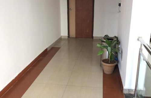 Lakdi Ka Pul Hotel | Hotel Meena Grand