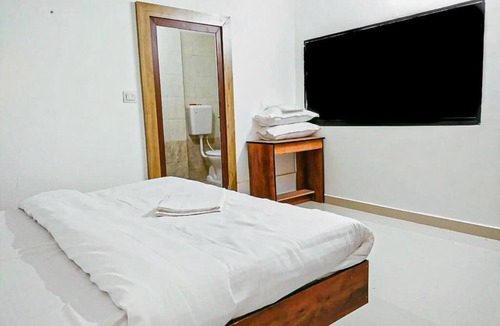 Bhopal Hotel | Hotel Mera Stay Inn