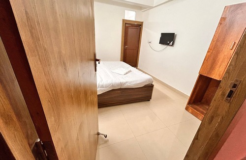 Bhopal Hotel | Hotel Mera Stay Inn