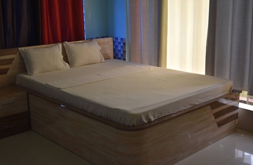 Berhampur Hotel | Hotel Meridian Murshidabad