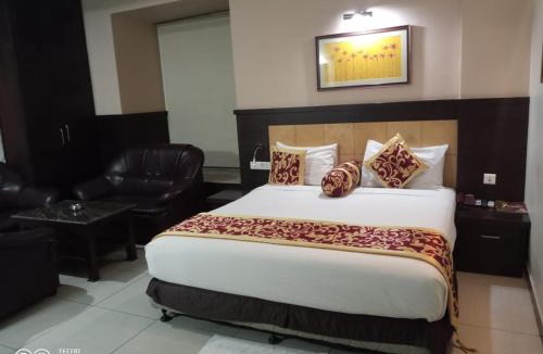 Jajpur Road Hotel | Hotel Mirabel