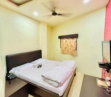 Ratlam Hotel | Hotel MK