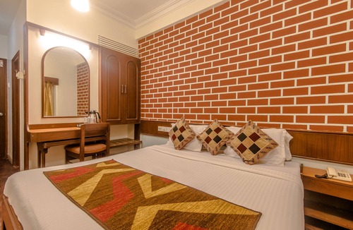 Masjid Bandar Hotel | Hotel Mogul Palace