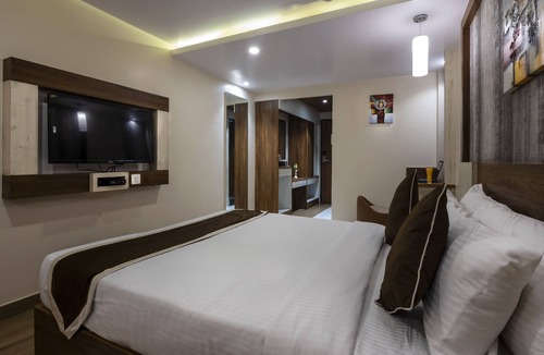 Bilekahalli Hotel | Hotel Monarch International