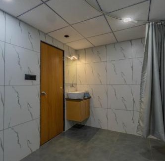 Vadodara Hotel | hotel monville akota