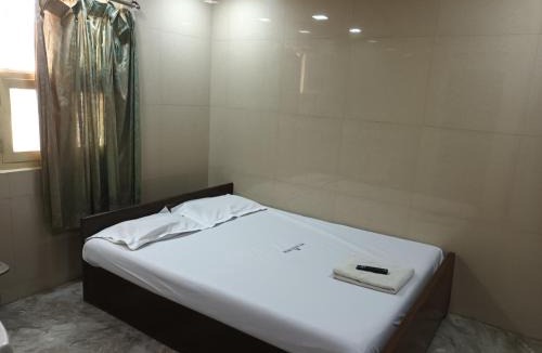 Triplicane House | Hotel Mtc Guest House