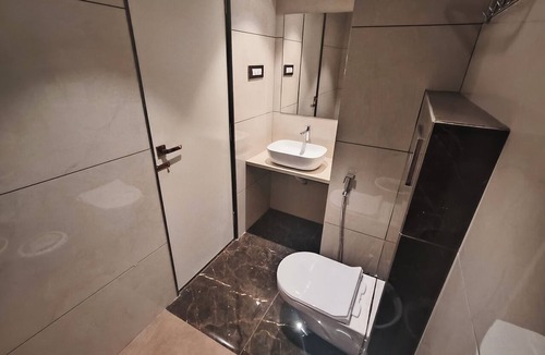 Amarnath Hotel | Hotel Nakshatra Residency