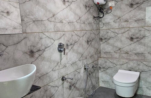Ahmedabad Hotel | Hotel Nest View In