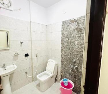 Bengaluru Hotel | Hotel New Dreams inn