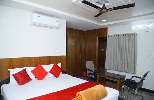 Hyderabad Hotel | Hotel New Maruthi Residency Inn
