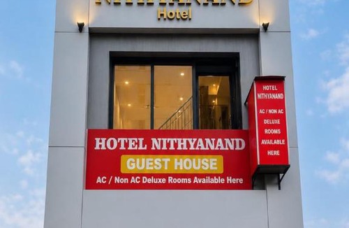 Mumbai House | Hotel Nithyanand