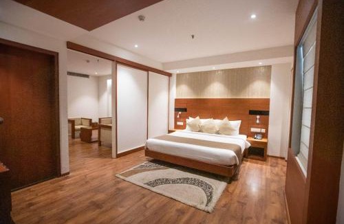 Thrissur Hotel | Hotel Niya Regency